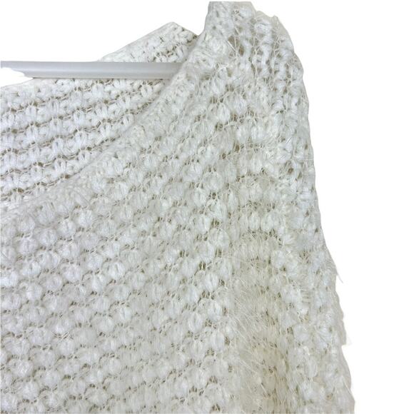 Elliatt Dolman Sleeve Sweater Size Small - Picture 9 of 10